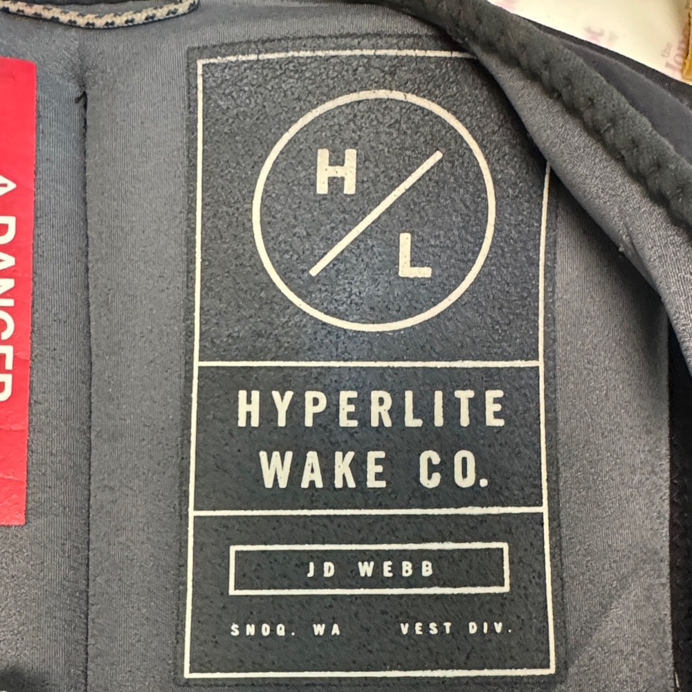 Hyperlite Wake Surf Competition Vest - image 2
